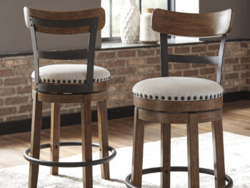 Pusbario kėdė "Valebeck"